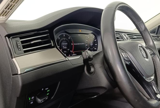 Volkswagen Passat B8 с пробегом 2019 года, цена 1 890 000 рублей, 320050 км, универсал, Автокод Объявления
