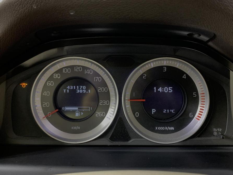 Volvo XC70 II Москва  - изображение 14