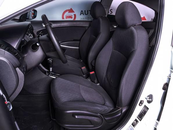 Hyundai Solaris I с пробегом 2012 года, цена 980 000 рублей, 176024 км, седан, Автокод Объявления