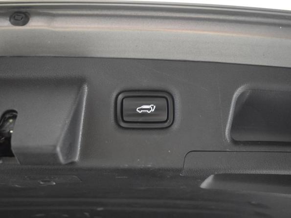 Hyundai Santa Fe IV с пробегом 2019 года, цена 2 719 900 рублей, 142241 км, внедорожник, Автокод Объявления