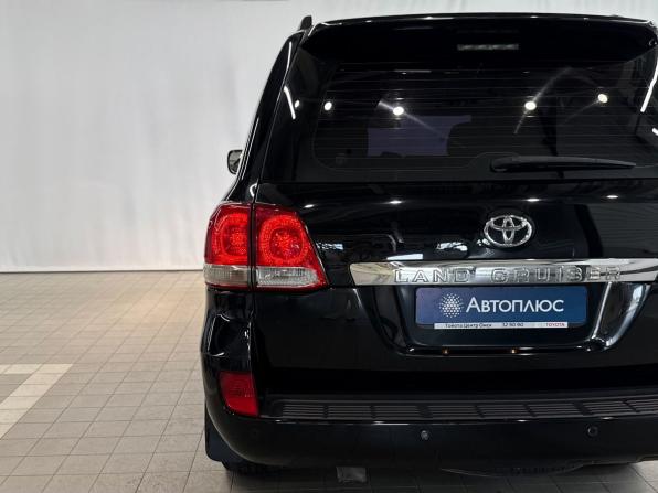 Toyota Land Cruiser 200 Series с пробегом 2010 года, цена 3 100 000 рублей, 270000 км, внедорожник, Автокод Объявления