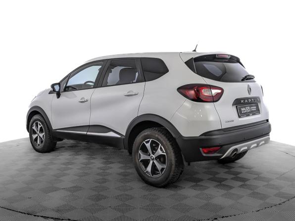 Renault Kaptur I с пробегом 2017 года, цена 1 315 000 рублей, 75207 км, внедорожник, Автокод Объявления