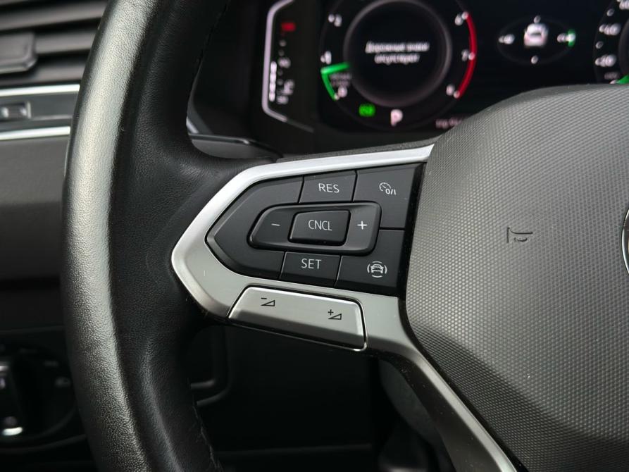 Volkswagen Tiguan II Рестайлинг Санкт-Петербург  - изображение 18
