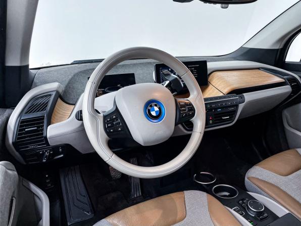 BMW i3 I (I01) с пробегом 2015 года, цена 1 599 990 рублей, 114916 км, хэтчбек, Автокод Объявления