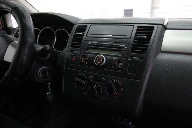 Nissan Tiida I с пробегом 2007 года, цена 580 000 рублей, 233487 км, седан, Автокод Объявления