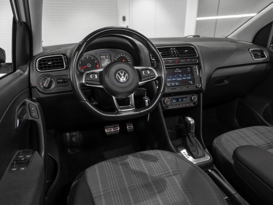Volkswagen Polo V Рестайлинг Москва  - изображение 7
