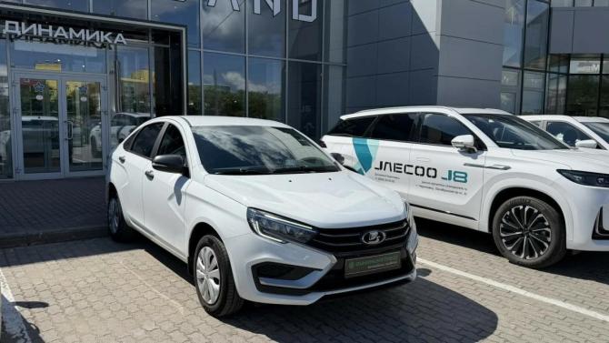 Lada (ВАЗ) Vesta I Рестайлинг (NG) с пробегом 2023 года, цена 1 311 000 рублей, 30920 км, седан, Автокод Объявления