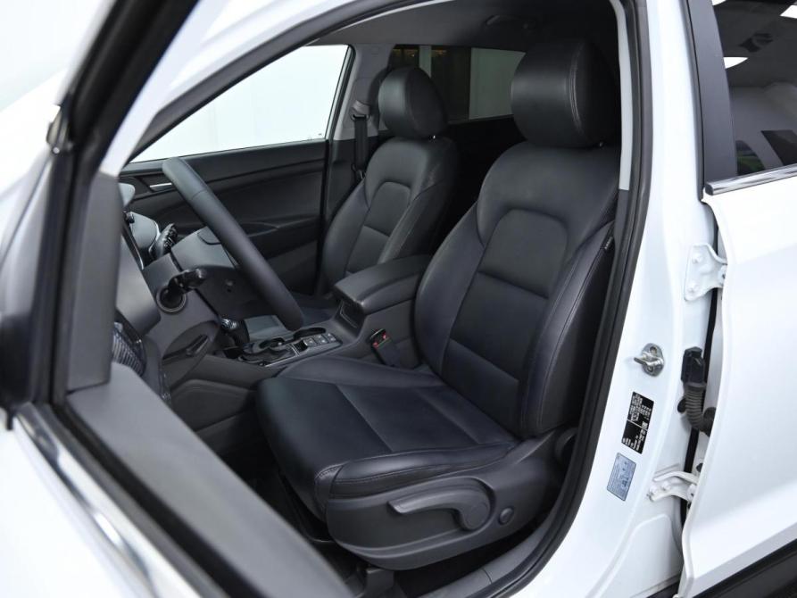 Hyundai Tucson III Рестайлинг Москва  - изображение 12