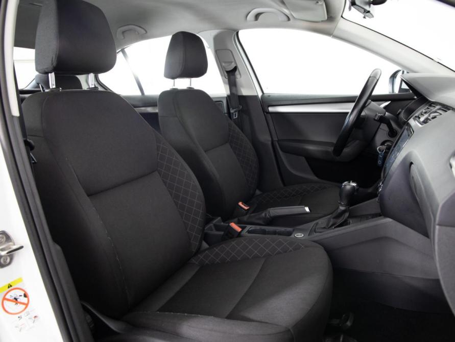 Skoda Octavia III (A7) Рестайлинг Санкт-Петербург  - изображение 16