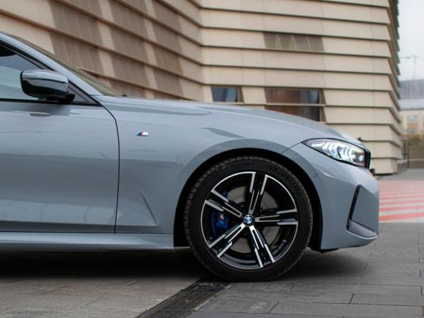BMW 3 серии VII (G2x) Рестайлинг с пробегом 2023 года, цена 4 909 000 рублей, 48515 км, седан, Автокод Объявления