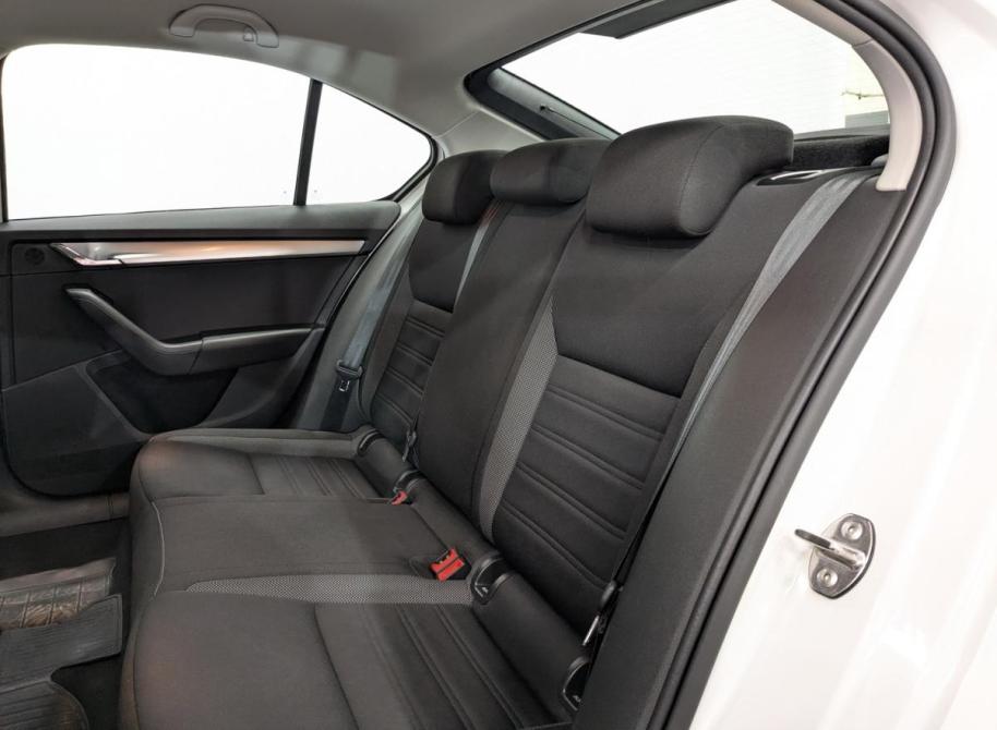 Skoda Octavia III (A7) Рестайлинг Санкт-Петербург  - изображение 12