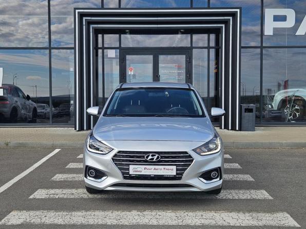 Hyundai Solaris II с пробегом 2017 года, цена 1 297 000 рублей, 99800 км, седан, Автокод Объявления