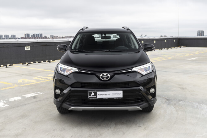 Toyota RAV4 IV (XA40) Рестайлинг с пробегом 2019 года, цена 2 920 000 рублей, 90500 км, внедорожник, Автокод Объявления