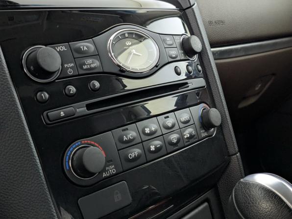 Infiniti QX70 с пробегом 2015 года, цена 2 900 000 рублей, 96495 км, внедорожник, Автокод Объявления