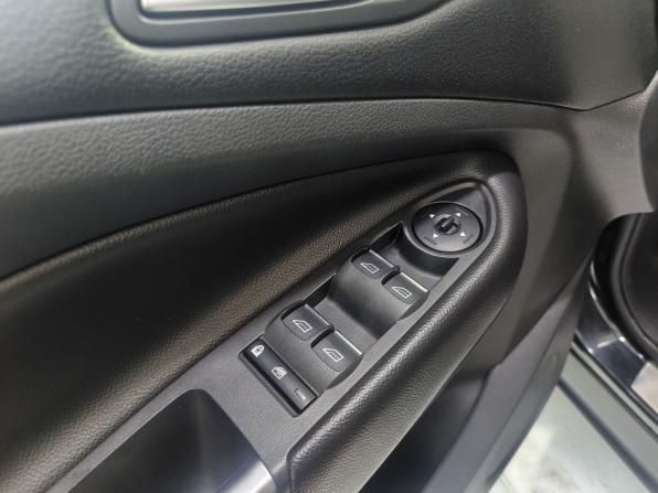 Ford Kuga II Рестайлинг с пробегом 2017 года, цена 1 410 000 рублей, 149085 км, внедорожник, Автокод Объявления
