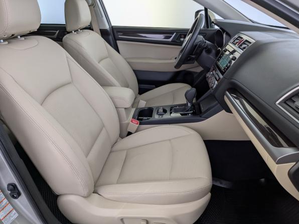 Subaru Outback V с пробегом 2017 года, цена 3 450 000 рублей, 23271 км, универсал, Автокод Объявления