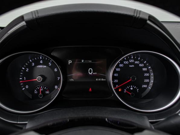 Kia Ceed III Рестайлинг с пробегом 2022 года, цена 2 260 000 рублей, 41418 км, универсал, Автокод Объявления