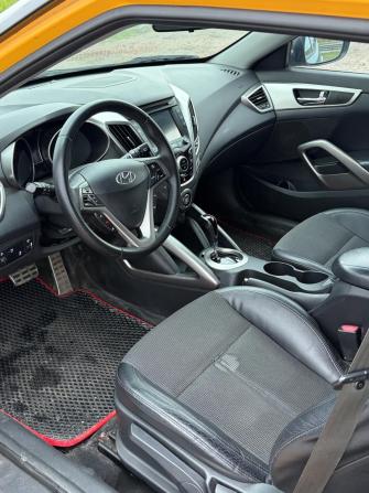 Hyundai Veloster I с пробегом 2012 года, цена 880 000 рублей, 122000 км, хэтчбек, Автокод Объявления