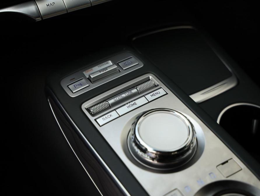 Genesis GV70 I Санкт-Петербург  - изображение 23