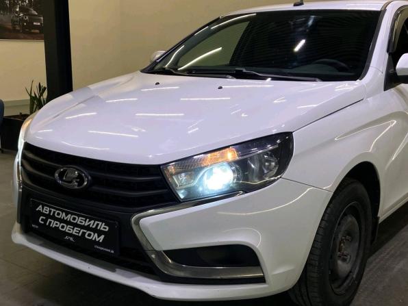 Lada (ВАЗ) Vesta I с пробегом 2022 года, цена 779 000 рублей, 177176 км, седан, Автокод Объявления