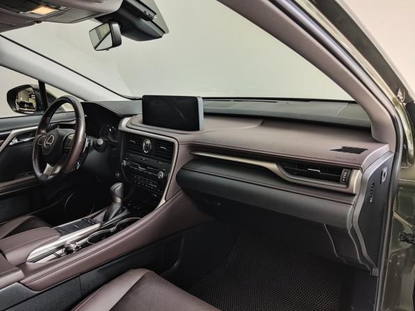 Lexus RX IV Рестайлинг с пробегом 2022 года, цена 6 195 000 рублей, 54275 км, внедорожник, Автокод Объявления