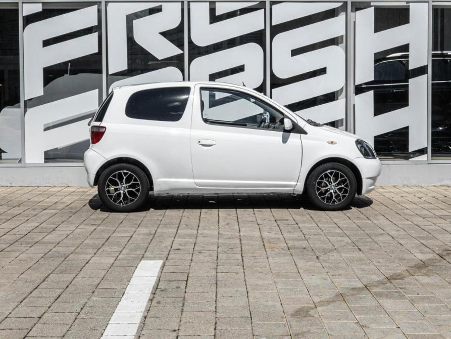 Toyota Vitz I (P10) Ставрополь  - изображение 5