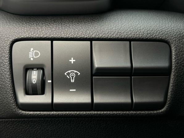 Kia Sportage IV Рестайлинг с пробегом 2019 года, цена 2 230 000 рублей, 41200 км, внедорожник, Автокод Объявления