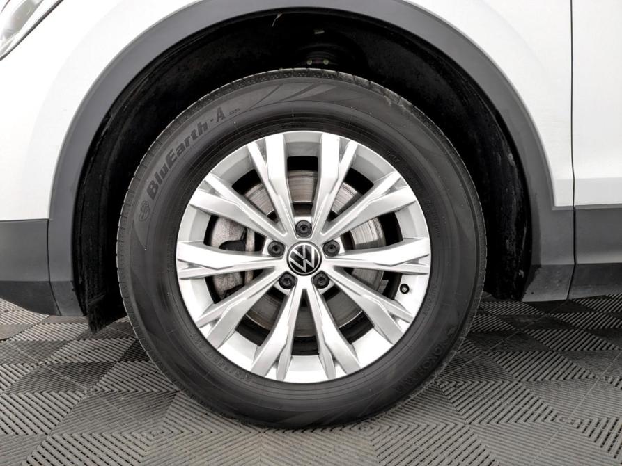 Volkswagen Tiguan II Рестайлинг Москва  - изображение 18