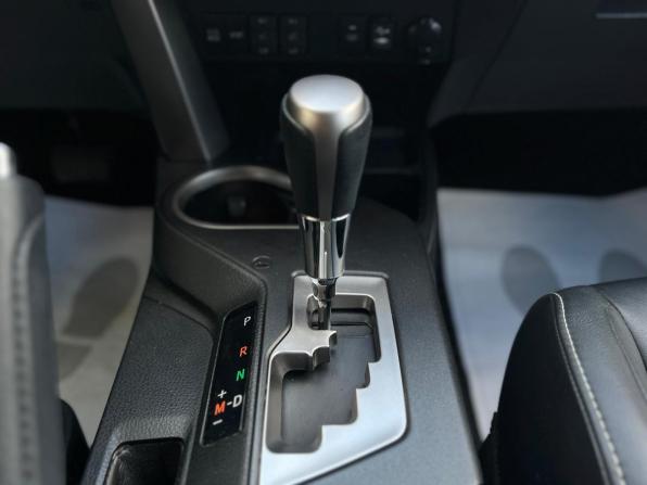 Toyota RAV4 IV (XA40) Рестайлинг с пробегом 2019 года, цена 3 190 000 рублей, 36520 км, внедорожник, Автокод Объявления