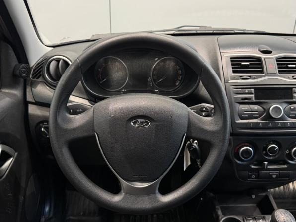 Lada (ВАЗ) Granta I Рестайлинг с пробегом 2024 года, цена 970 000 рублей, 38200 км, седан, Автокод Объявления