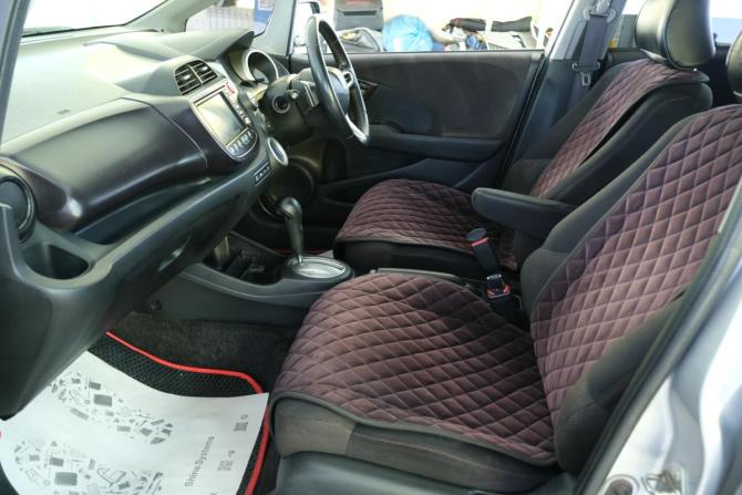 Honda Fit II с пробегом 2009 года, цена 799 000 рублей, 225000 км, хэтчбек, Автокод Объявления
