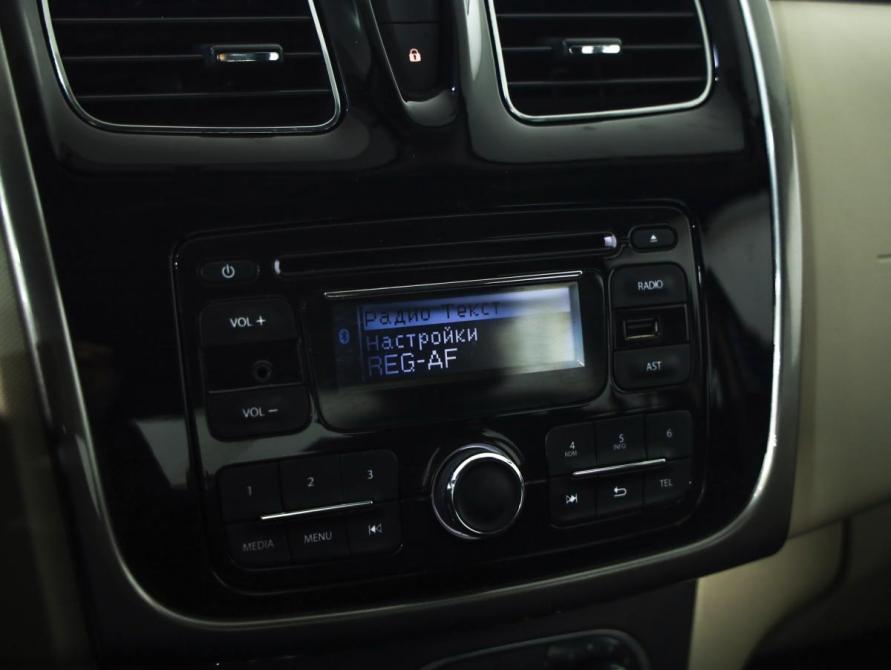 Renault Logan II Санкт-Петербург  - изображение 14