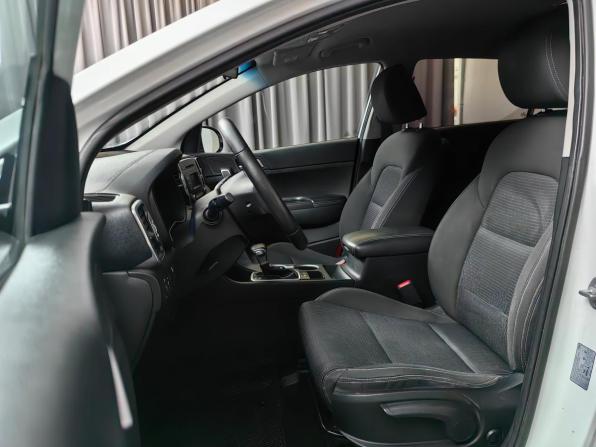 Kia Sportage IV с пробегом 2018 года, цена 1 614 000 рублей, 216050 км, внедорожник, Автокод Объявления