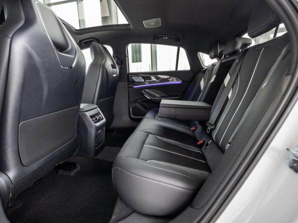 Hongqi H6 с пробегом 2025 года, цена 4 560 000 рублей, 8 км, лифтбек, Автокод Объявления