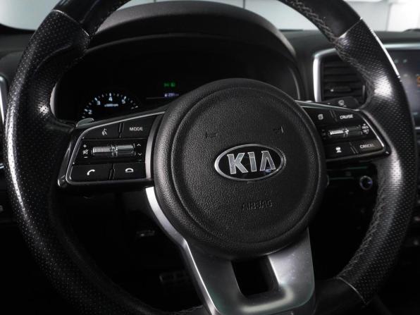 Kia Sportage IV Рестайлинг с пробегом 2020 года, цена 2 420 000 рублей, 140371 км, внедорожник, Автокод Объявления