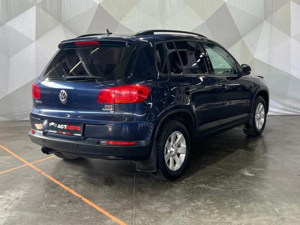Volkswagen Tiguan I Рестайлинг с пробегом 2012 года, цена 1 300 000 рублей, 133960 км, внедорожник, Автокод Объявления