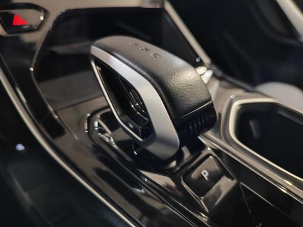Geely Atlas II с пробегом 2024 года, цена 2 859 000 рублей, 27732 км, внедорожник, Автокод Объявления
