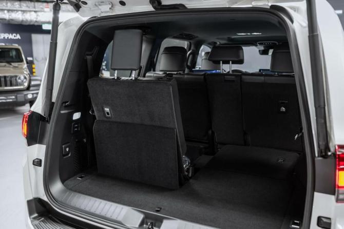 Новый Toyota Land Cruiser 300 Series 2026 года, цена 13 990 000 рублей, внедорожник, Автокод Объявления