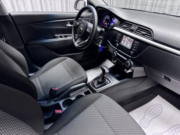 Kia Rio IV с пробегом 2019 года, цена 1 385 000 рублей, 111397 км, седан, Автокод Объявления