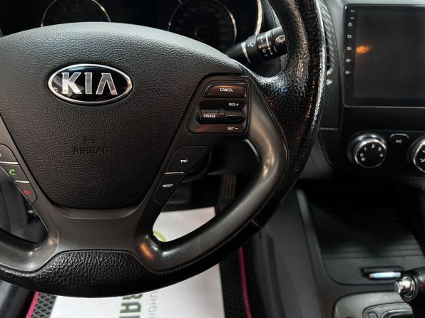 Kia Cerato III с пробегом 2014 года, цена 945 000 рублей, 241543 км, седан, Автокод Объявления