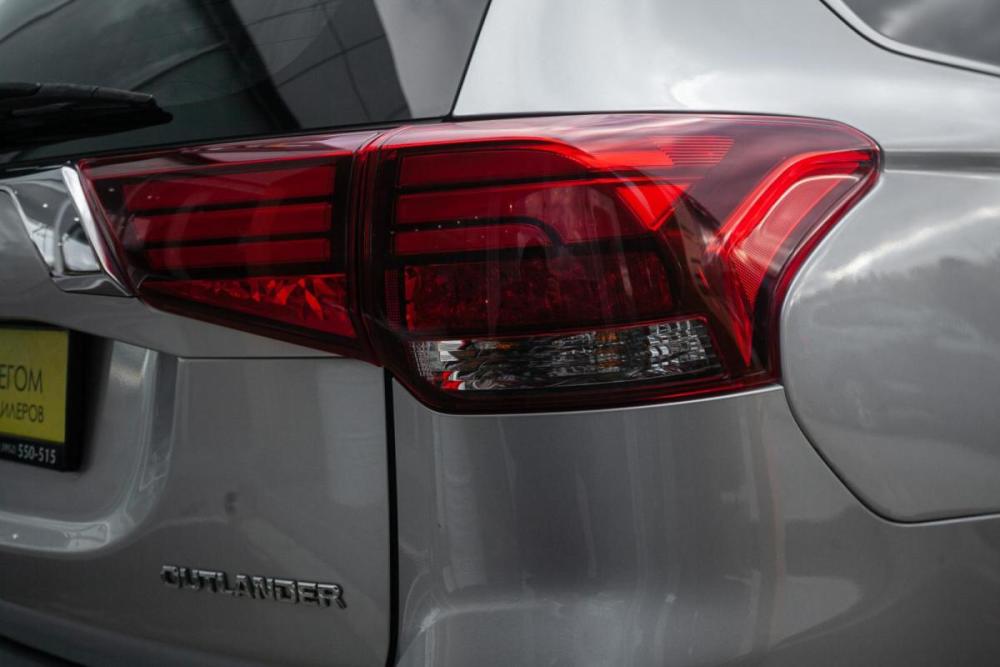 Mitsubishi Outlander III Рестайлинг Иркутск  - изображение 7