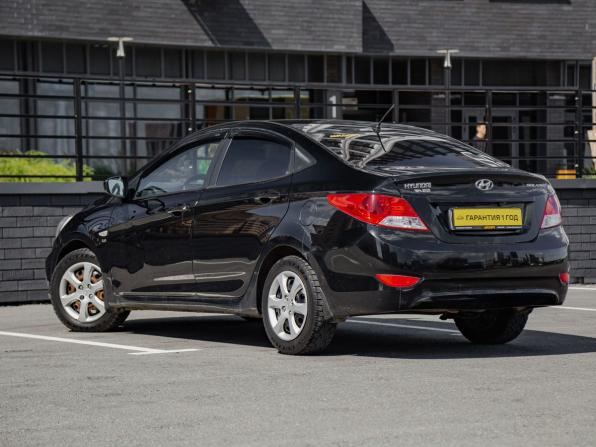 Hyundai Solaris I с пробегом 2012 года, цена 599 000 рублей, 251000 км, седан, Автокод Объявления