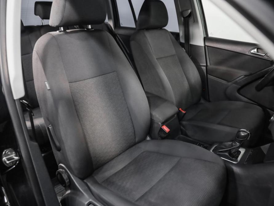 Volkswagen Tiguan I Рестайлинг Санкт-Петербург  - изображение 19