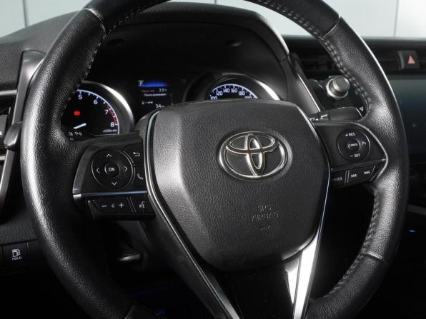 Toyota Camry VIII (XV70) с пробегом 2019 года, цена 2 099 000 рублей, 183838 км, седан, Автокод Объявления