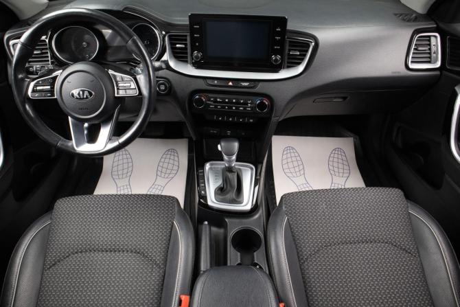 Kia XCeed I с пробегом 2020 года, цена 2 399 000 рублей, 34302 км, хэтчбек, Автокод Объявления