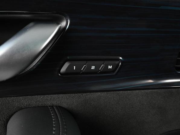 Geely Monjaro I с пробегом 2025 года, цена 3 649 000 рублей, 29354 км, внедорожник, Автокод Объявления