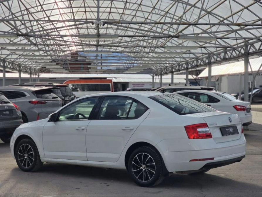 Skoda Octavia III (A7) Рестайлинг Тула  - изображение 7