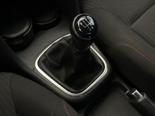 Volkswagen Polo V Рестайлинг с пробегом 2017 года, цена 927 000 рублей, 158141 км, седан, Автокод Объявления
