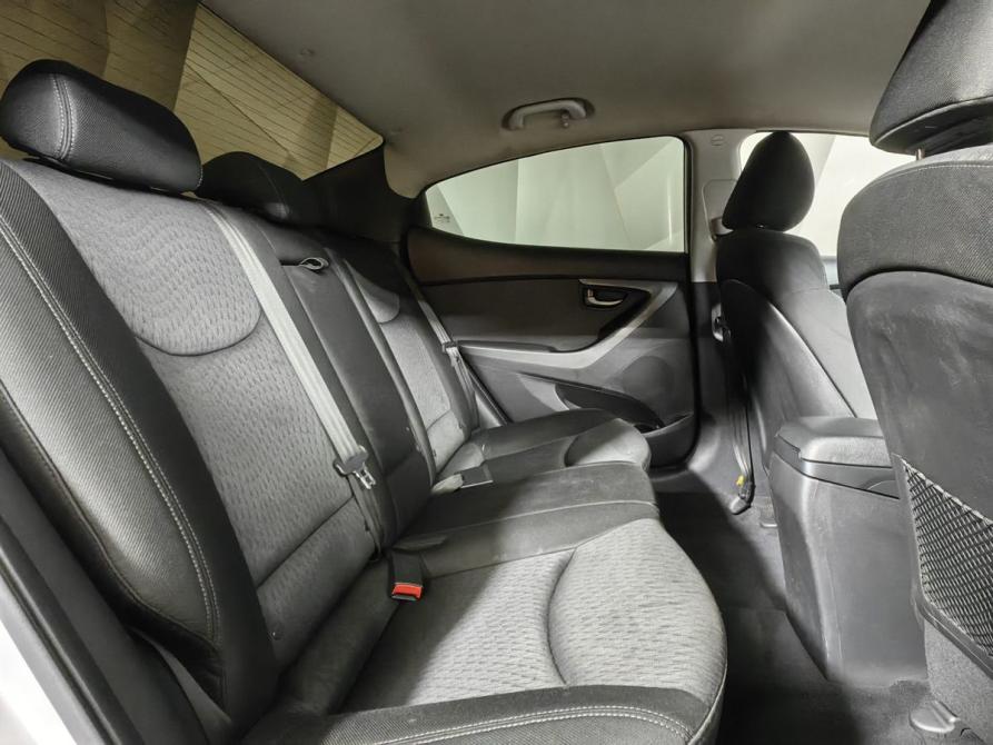 Hyundai Elantra V (MD) Москва  - изображение 16