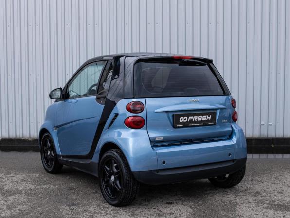 Smart Fortwo II с пробегом 2010 года, цена 685 000 рублей, 94445 км, хэтчбек, Автокод Объявления